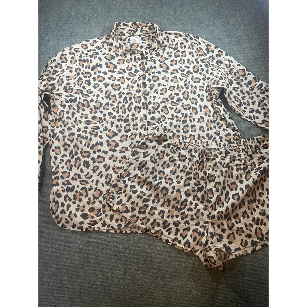 Aerie Brown leopard print Women's Pajamas Size L Long Sleeve Top And Shorts